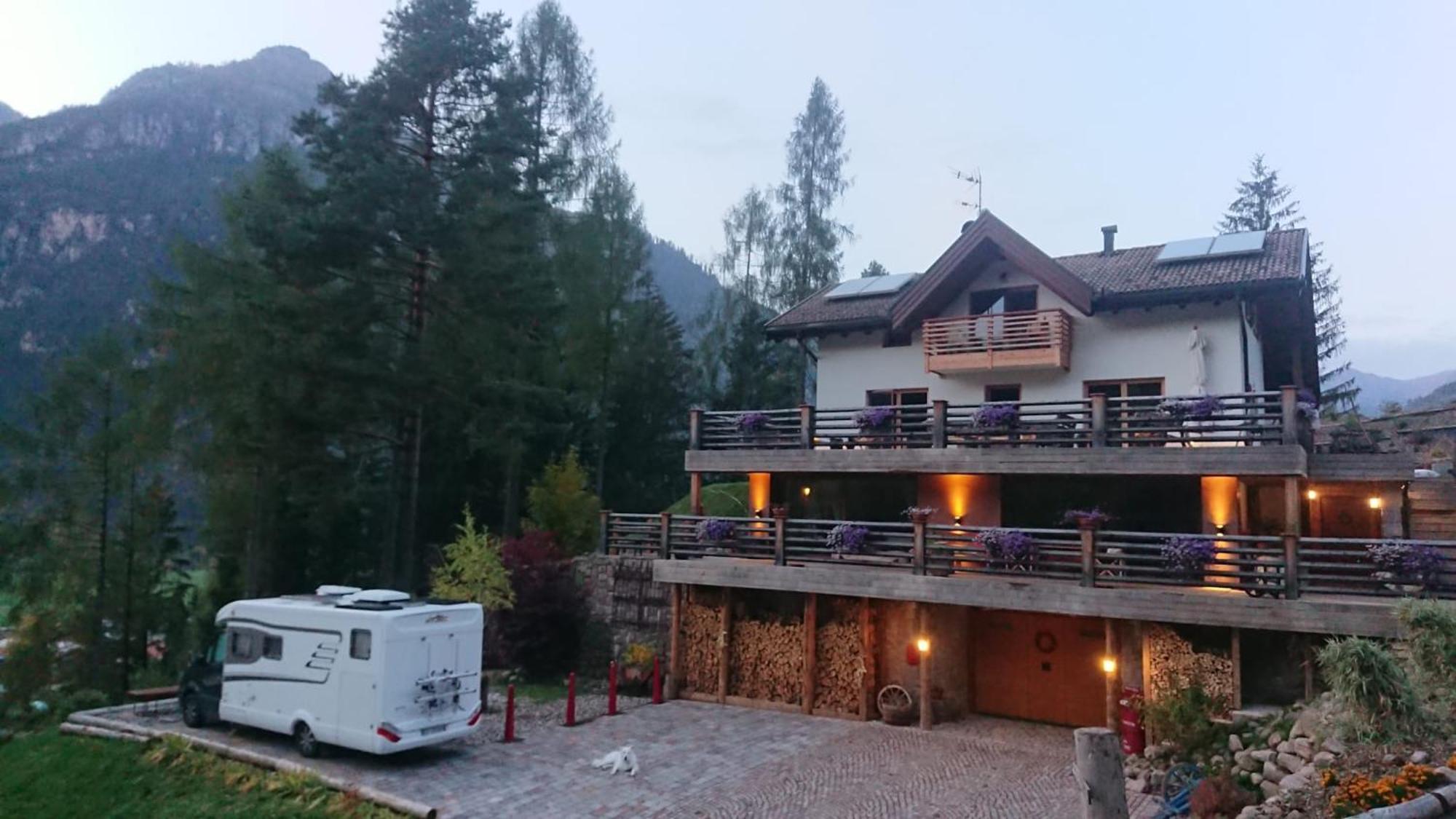 Villa Bosca - Adults Only Predazzo Eksteriør billede